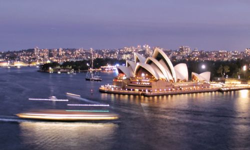 PopUp Express : Sydney to/from Melbourne Coach Service : From $115pp